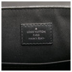 Louis Vuitton Graphite Pixel District Messenger Bag - Black - Image 2