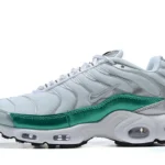 Air Max Plus 1 "Metallic Green"